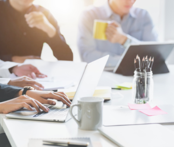 Aides démarches administratives et informatique